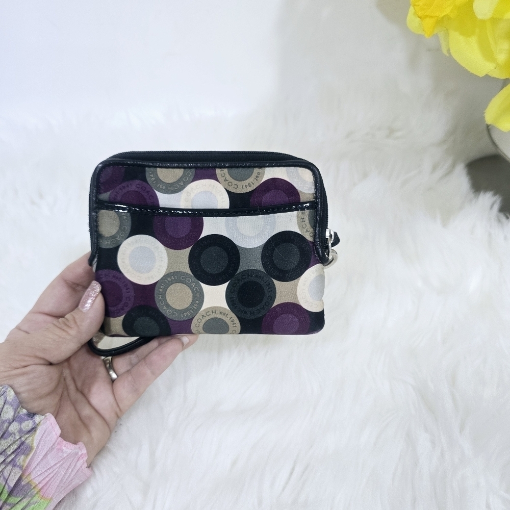 Coach Madison Signature Satin purple,white,gray and black wristlet . - Picture 6 of 13